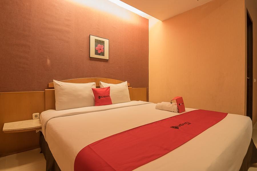 Reddoorz Plus @ Cipaganti Street 3 Bandung Dış mekan fotoğraf