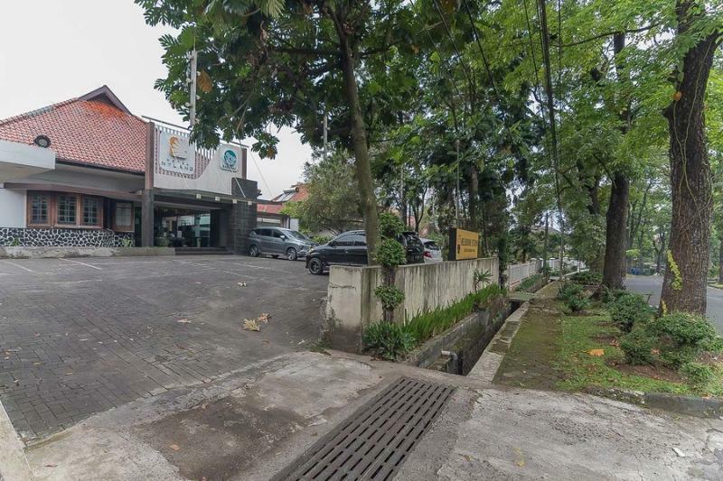 Reddoorz Plus @ Cipaganti Street 3 Bandung Dış mekan fotoğraf